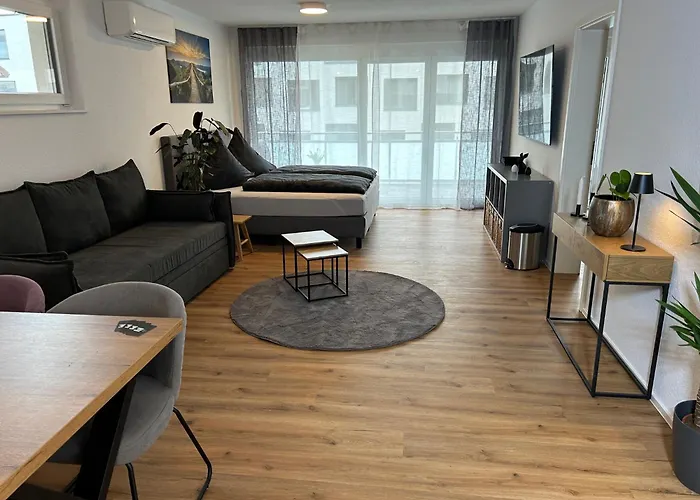 Jill Apartments